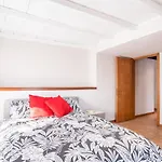 Guesthost - Le Tre Ninfee Di Pusiano! Free Parking Appartement